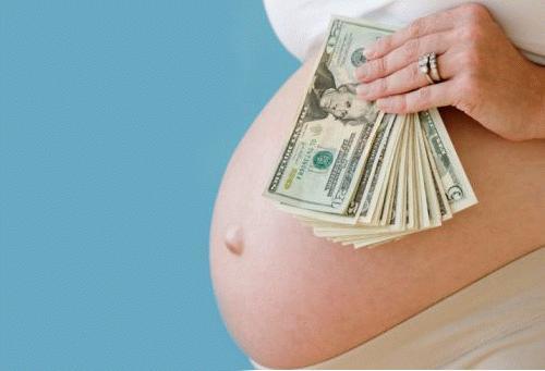 Платят ли женщины алименты на ребенка?