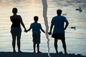 Развод с ребенком до 2, 3 лет, при разводе с кем остается маленький ребенок до 3 лет